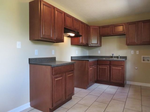 364 ELDER RD, Memphis, TN 38109