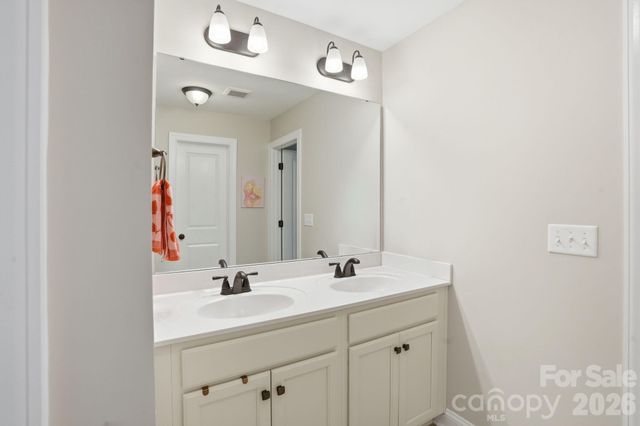 588 Highland Ridge Point, Clover, SC 29710