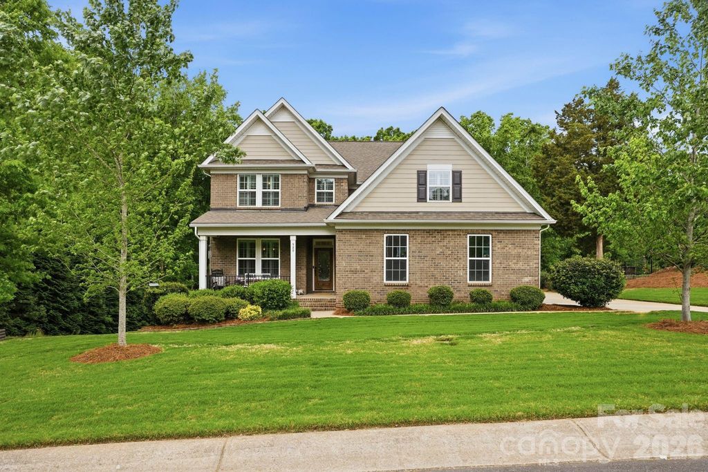 588 Highland Ridge Point, Clover, SC 29710