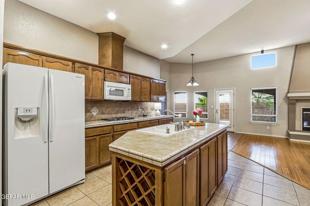 11956 PASEO DORADO Circle, El Paso, TX 79936