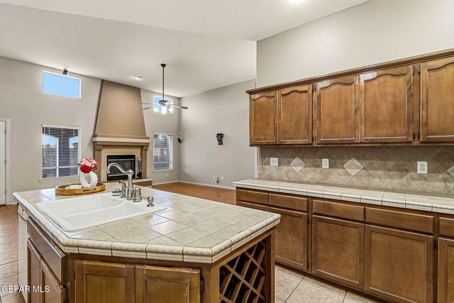 11956 PASEO DORADO Circle, El Paso, TX 79936