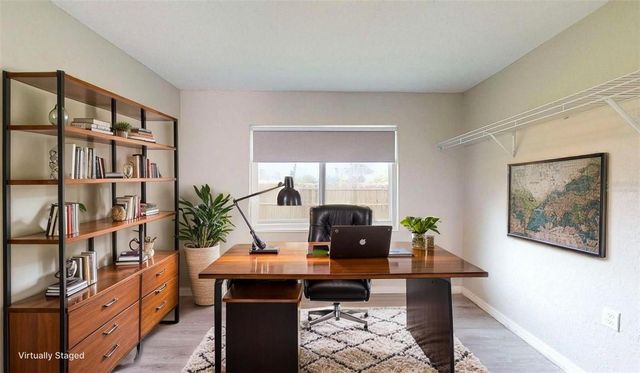 2495 37TH AVENUE N, St Petersburg, FL 33713