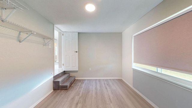 2495 37TH AVENUE N, St Petersburg, FL 33713