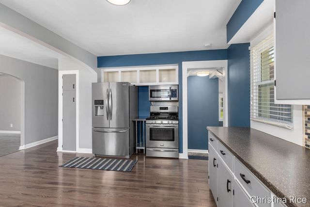 866 76th Street SE, Byron Center, MI 49315