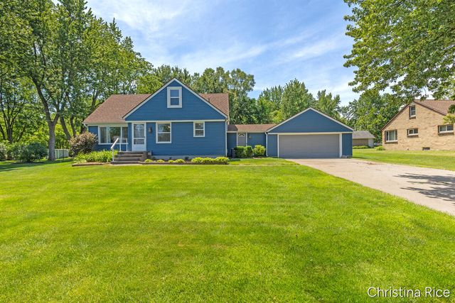 866 76th Street SE, Byron Center, MI 49315