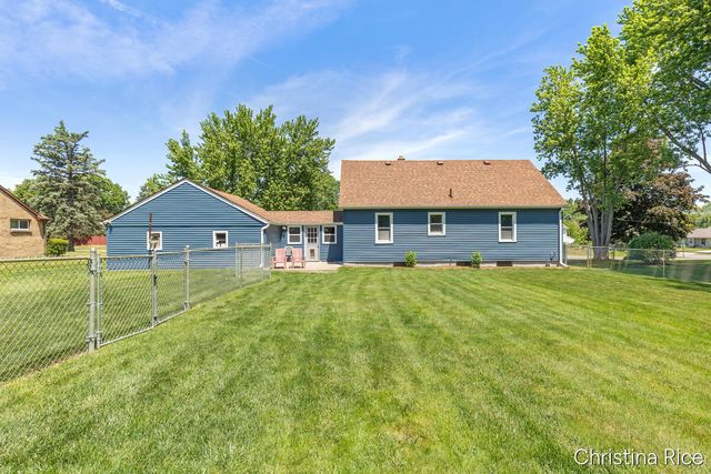 866 76th Street SE, Byron Center, MI 49315