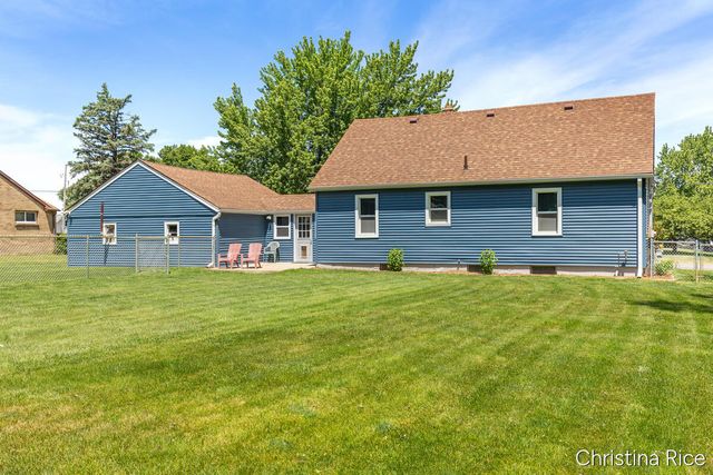 866 76th Street SE, Byron Center, MI 49315