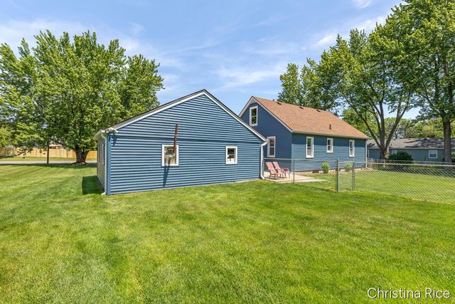 866 76th Street SE, Byron Center, MI 49315