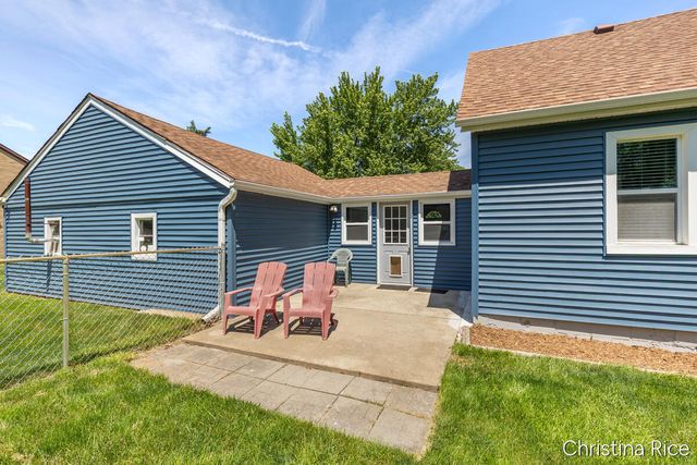 866 76th Street SE, Byron Center, MI 49315