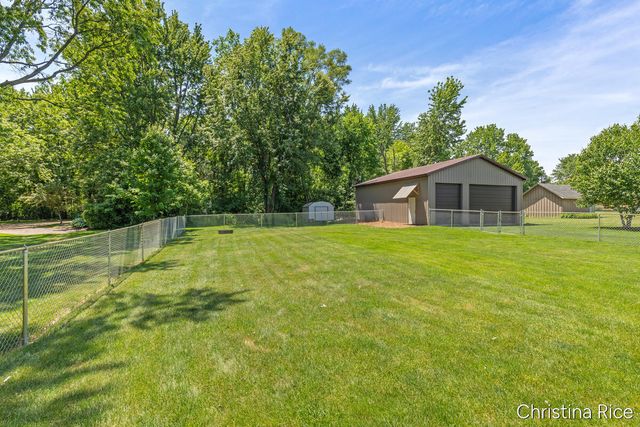 866 76th Street SE, Byron Center, MI 49315