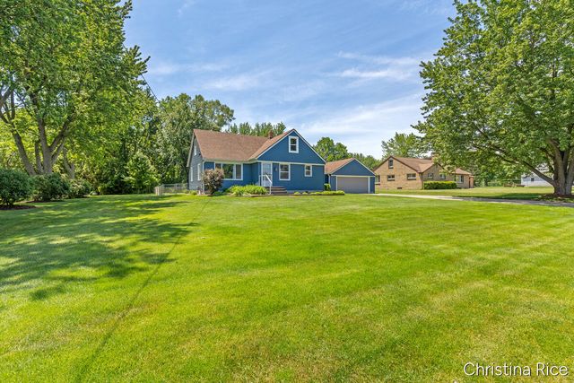 866 76th Street SE, Byron Center, MI 49315
