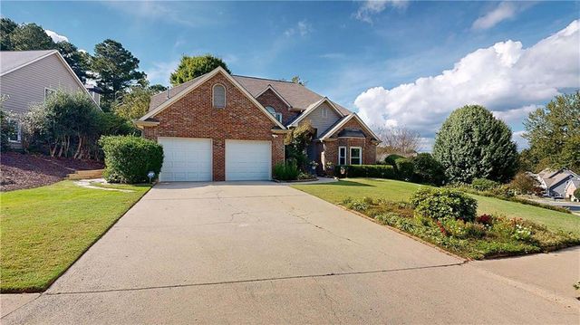 7307 Carriage Creek Road, Woodstock, GA 30189