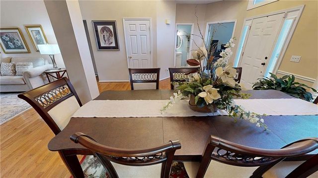 7307 Carriage Creek Road, Woodstock, GA 30189