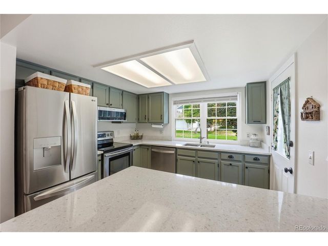 1272 E 130th Ave D, Thornton, CO 80241