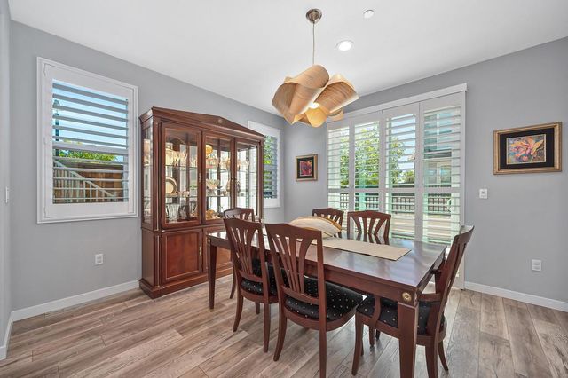 5011 Jewel St, Rocklin, CA 95677