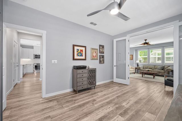 5011 Jewel St, Rocklin, CA 95677
