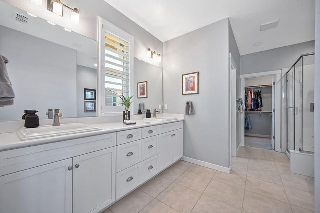 5011 Jewel St, Rocklin, CA 95677