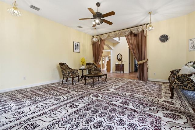 18004 LANAI ISLE DRIVE, Tampa, FL 33647