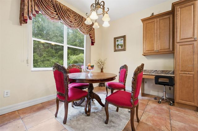 18004 LANAI ISLE DRIVE, Tampa, FL 33647