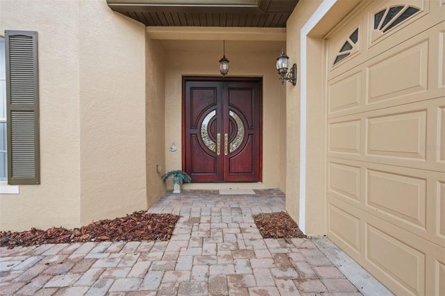 18004 LANAI ISLE DRIVE, Tampa, FL 33647