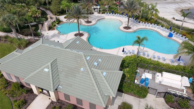 18004 LANAI ISLE DRIVE, Tampa, FL 33647