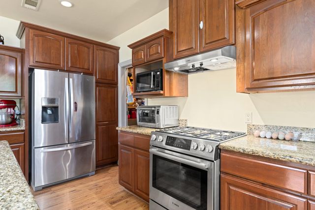 5301 Cosumnes Mine Rd, Somerset, CA 95684