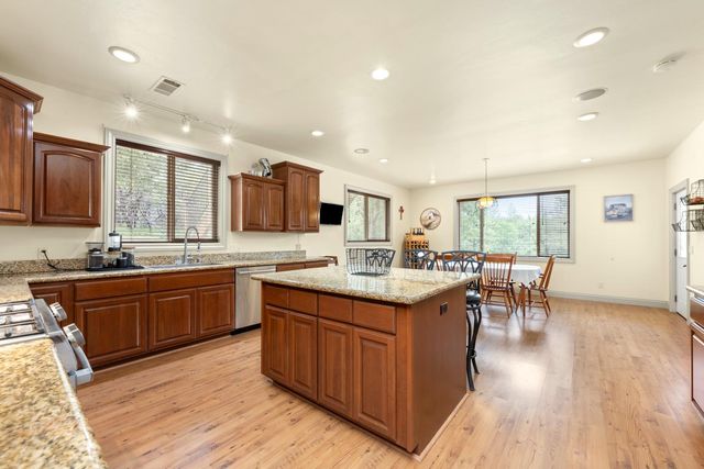 5301 Cosumnes Mine Rd, Somerset, CA 95684