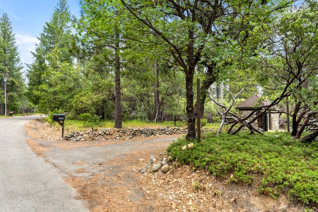 5301 Cosumnes Mine Rd, Somerset, CA 95684