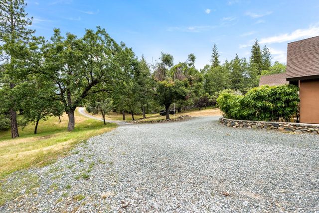 5301 Cosumnes Mine Rd, Somerset, CA 95684