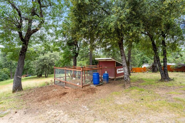 5301 Cosumnes Mine Rd, Somerset, CA 95684