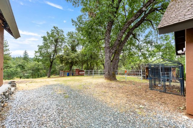 5301 Cosumnes Mine Rd, Somerset, CA 95684