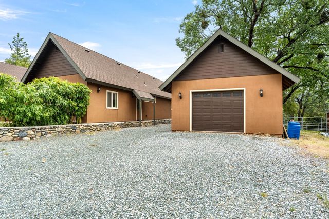 5301 Cosumnes Mine Rd, Somerset, CA 95684