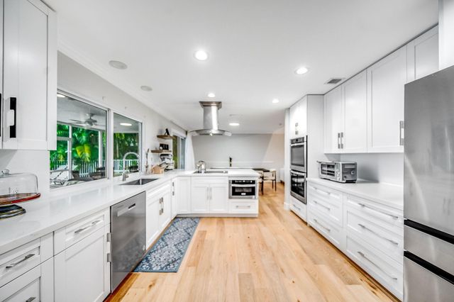 3402 Pine Haven Circle, Boca Raton, FL 33431