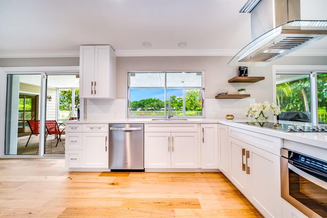 3402 Pine Haven Circle, Boca Raton, FL 33431