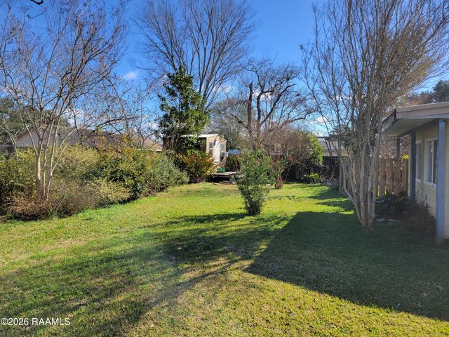 213 Lynn Drive, Lafayette, LA 70508