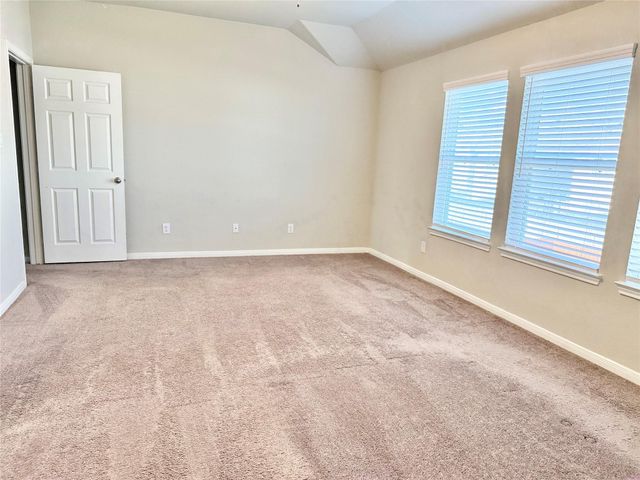 514 N 6th Street, La Porte, TX 77571