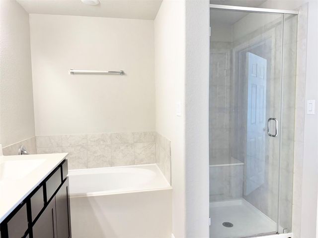 514 N 6th Street, La Porte, TX 77571