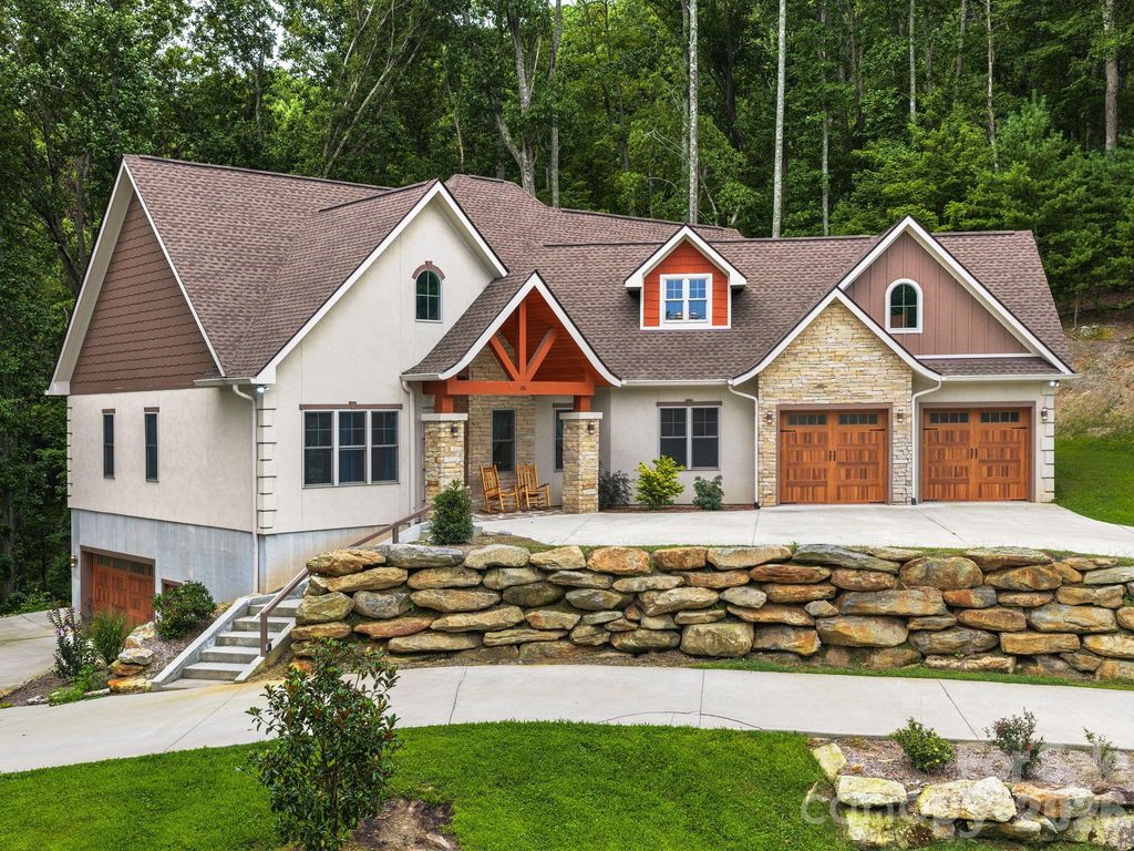 281 Judson Ridge Road, Arden, NC 28704
