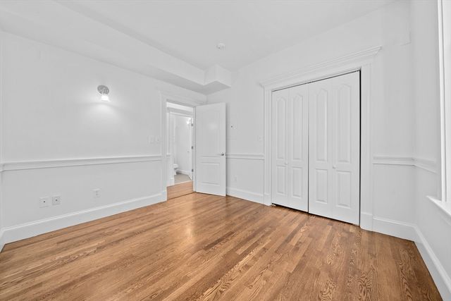 906 E Broadway 2, Boston, MA 02127