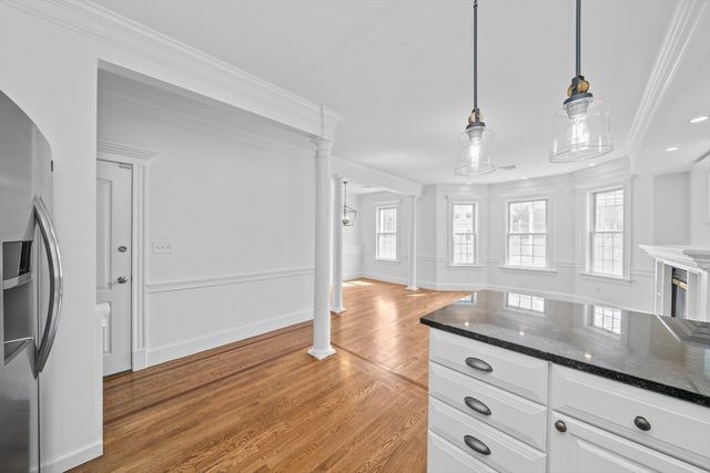 906 E Broadway 2, Boston, MA 02127