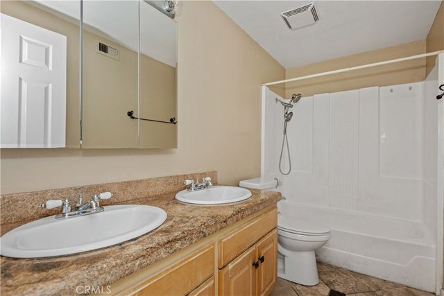 1054 Currier Avenue, Simi Valley, CA 93065