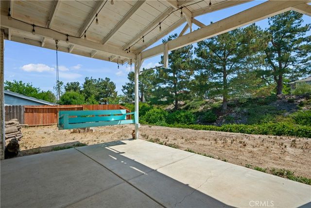 1054 Currier Avenue, Simi Valley, CA 93065