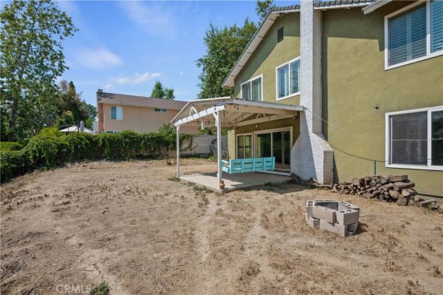 1054 Currier Avenue, Simi Valley, CA 93065