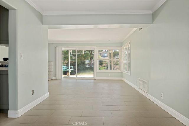 1054 Currier Avenue, Simi Valley, CA 93065