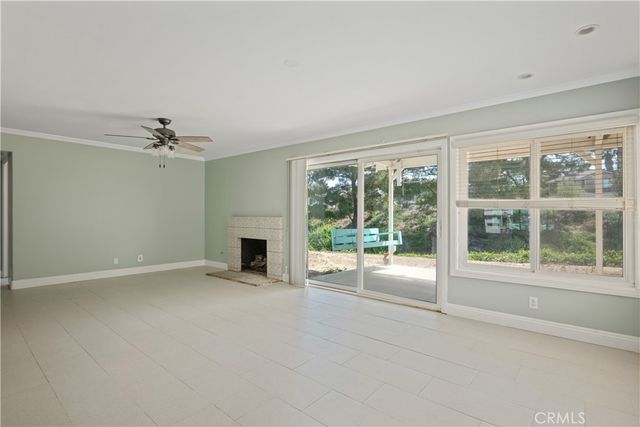 1054 Currier Avenue, Simi Valley, CA 93065