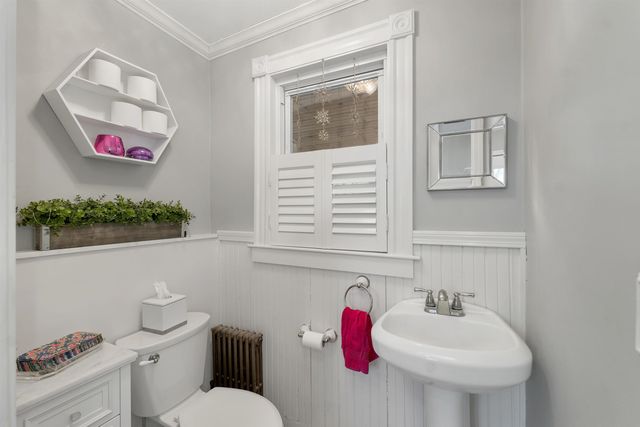 951 Chestnut Street, Manchester, NH 03104