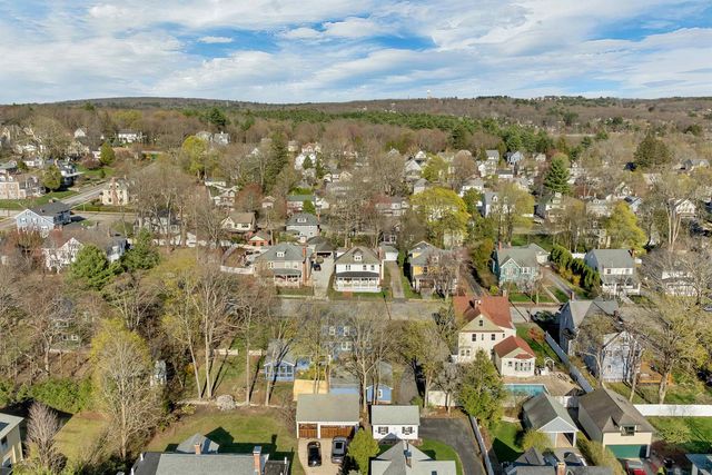 951 Chestnut Street, Manchester, NH 03104