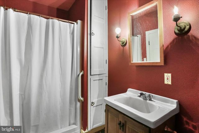 431 LEITERSBURG ST, Greencastle, PA 17225