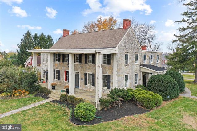 431 LEITERSBURG ST, Greencastle, PA 17225