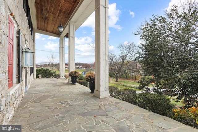 431 LEITERSBURG ST, Greencastle, PA 17225